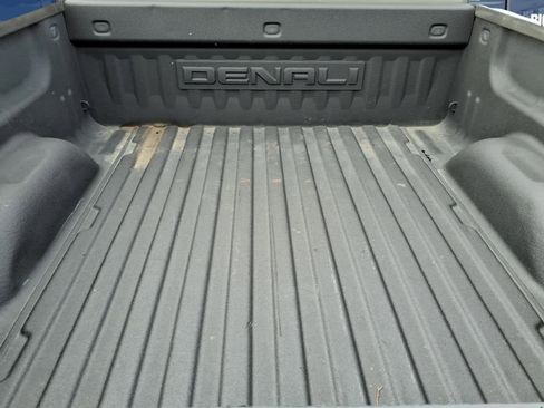 Used 2017 GMC Sierra 1500 Denali AWD/4WD image 6