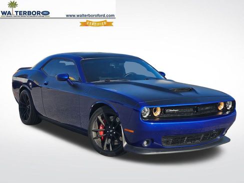 Used 2022 Dodge Challenger R/T Scat Pack w/ T/A Package image 1