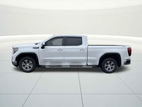 Certified 2022 GMC Sierra 1500 SLT w/ SLT Convenience Package image 2