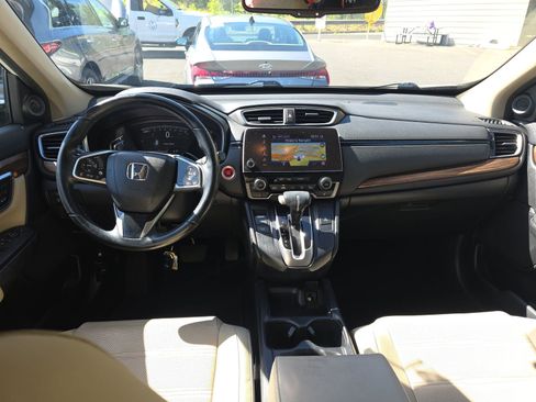 Used 2018 Honda CR-V Touring image 18