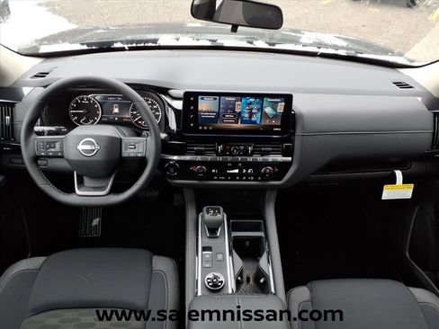 New 2026 Nissan Pathfinder SV AWD/4WD image 11