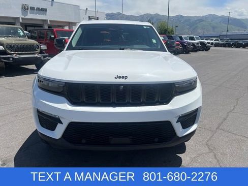 Used 2023 Jeep Grand Cherokee Limited w/ Luxury Tech Group II AWD/4WD image 18