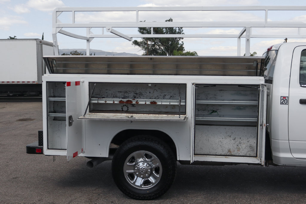 Used 2019 RAM 3500 Tradesman AWD/4WD image 11