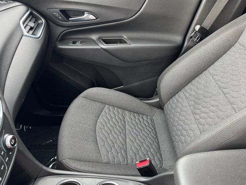 Used 2020 Chevrolet Equinox LT FWD image 13