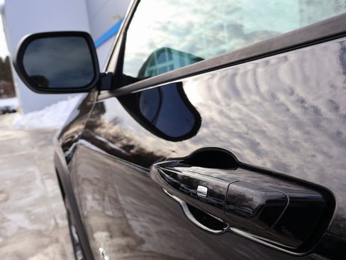 New 2026 Chevrolet Equinox LT w/ LPO, Floor Liner Package image 10