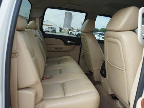 Used 2007 Chevrolet Silverado 2500 LTZ AWD/4WD image 21