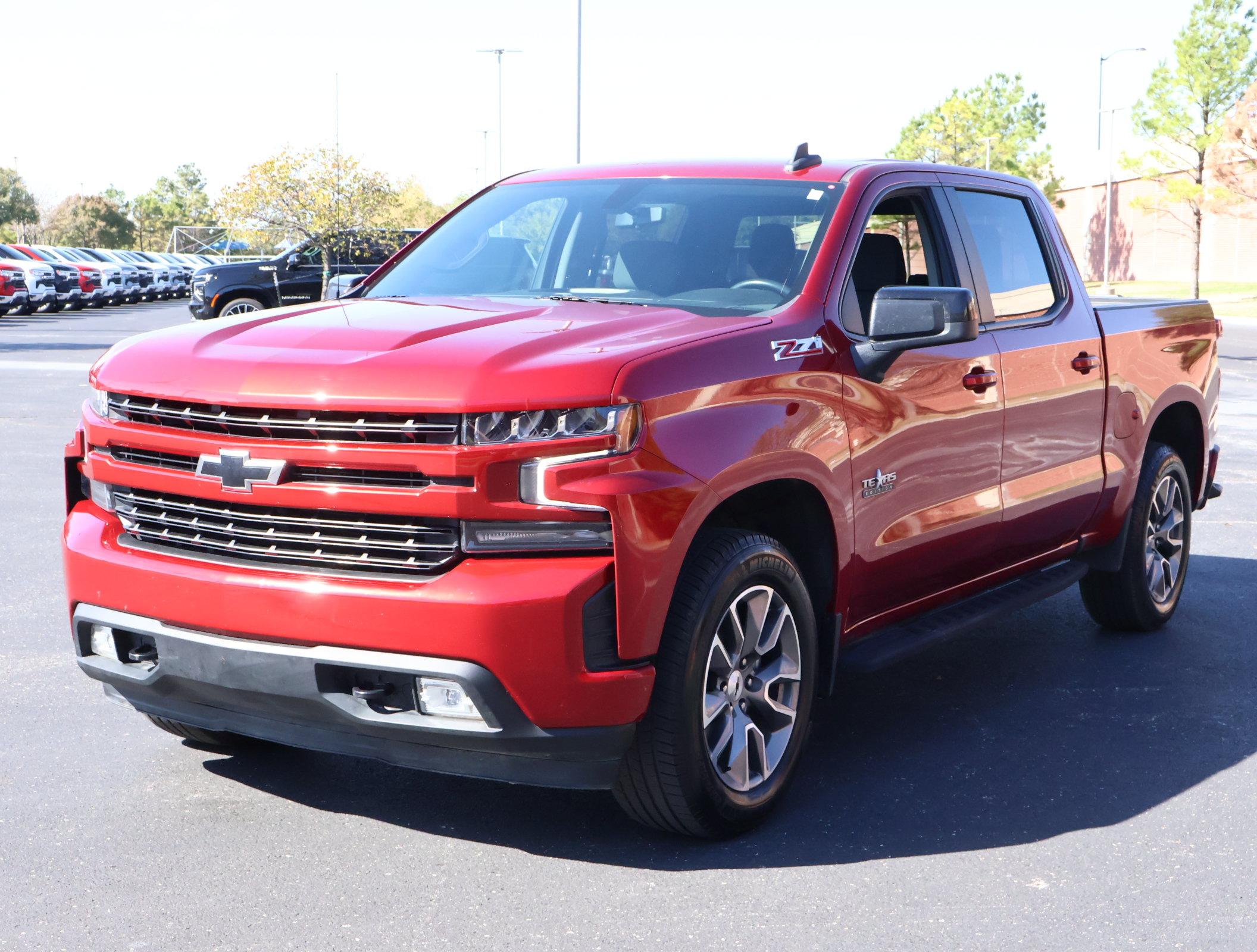 Used 2022 Chevrolet Silverado 1500 RST AWD/4WD image 29