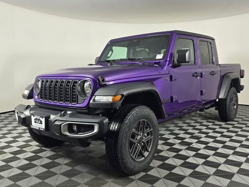 New 2026 Jeep Gladiator Sport image 8