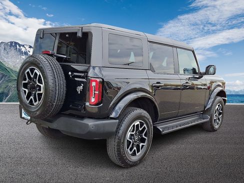 Used 2025 Ford Bronco Outer Banks image 6