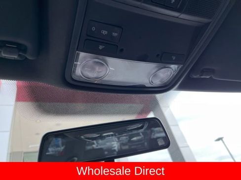 Used 2012 Volkswagen Golf 2-Door image 9