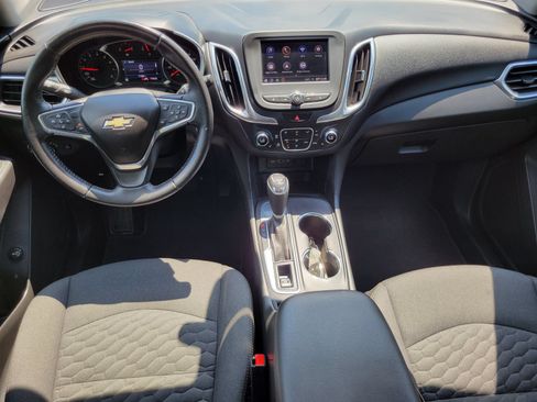 Used 2020 Chevrolet Equinox LT FWD image 27