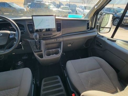 Used 2022 Ford Transit 350 XLT image 16
