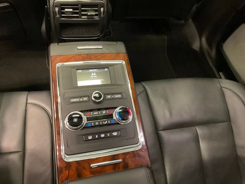 Used 2017 Lincoln Continental Reserve w/ Luxury Package AWD/4WD image 35