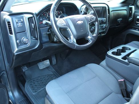 Used 2018 Chevrolet Silverado 1500 LT w/ All Star Edition image 11