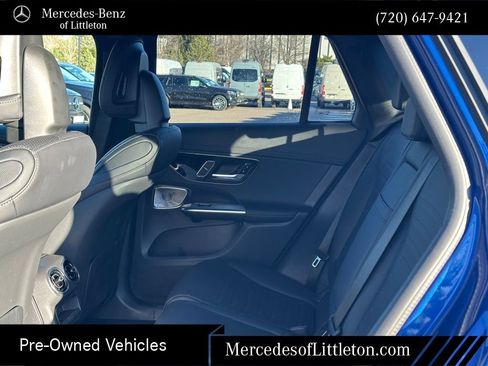 Used 2025 Mercedes-Benz GLC 300 4MATIC image 19