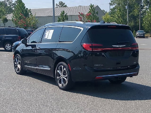 Used 2022 Chrysler Pacifica Pinnacle AWD/4WD image 10