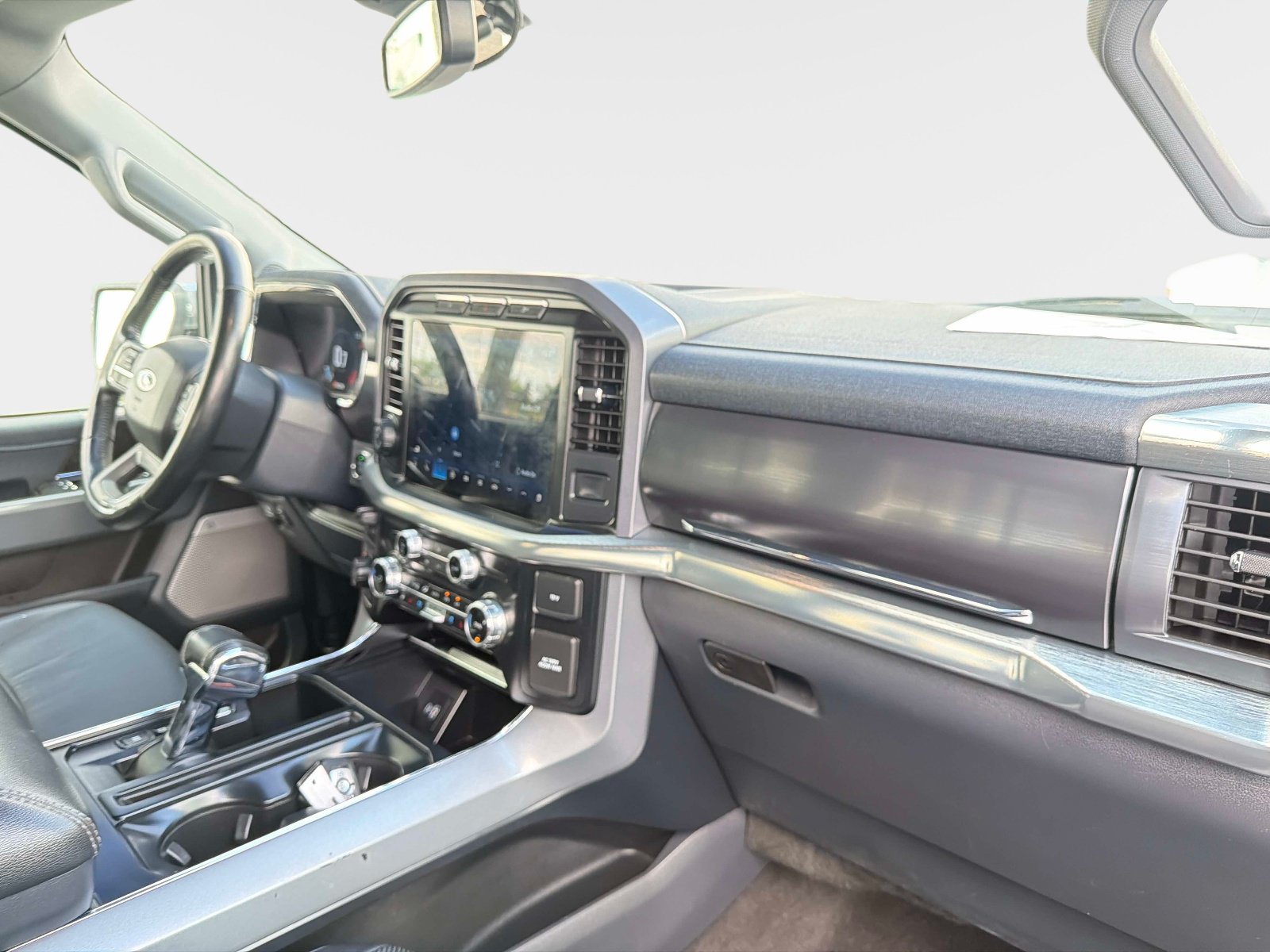 Used 2023 Ford F150 Lariat AWD/4WD image 24