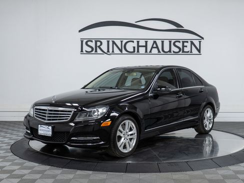 Used 2014 Mercedes-Benz C 300 4MATIC Sedan image 1