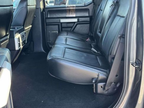 Used 2019 Ford F150 Lariat image 15