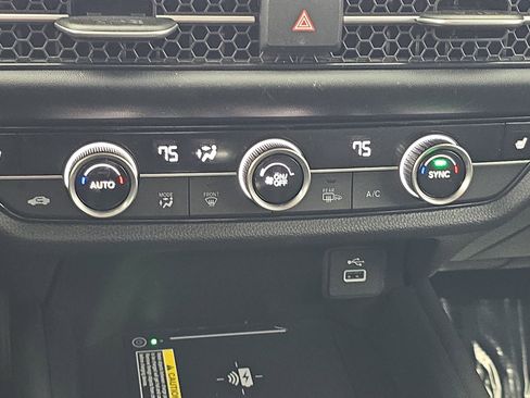 Certified 2024 Honda HR-V EX-L image 23