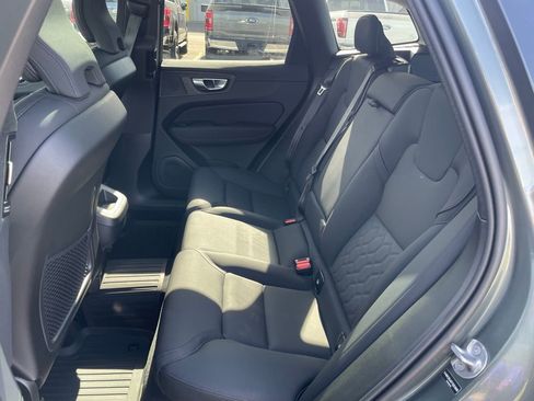 Used 2026 Volvo XC60 B5 Core w/ Climate Package AWD/4WD image 31