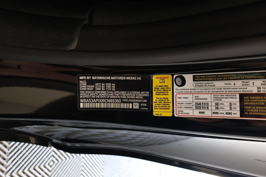 Used 2024 BMW 430i Coupe w/ M Sport Package RWD image 29