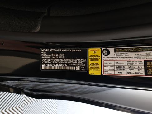 Used 2024 BMW 430i Coupe w/ M Sport Package RWD image 29