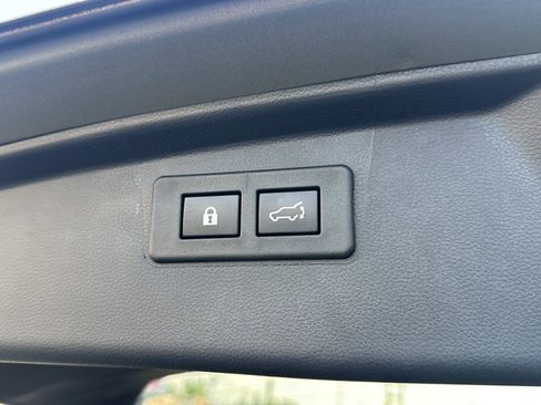 Certified 2022 Subaru Outback Limited AWD/4WD image 27