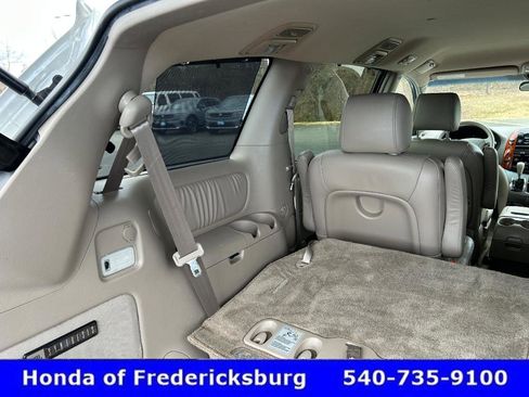 Used 2007 Toyota Sienna XLE image 25