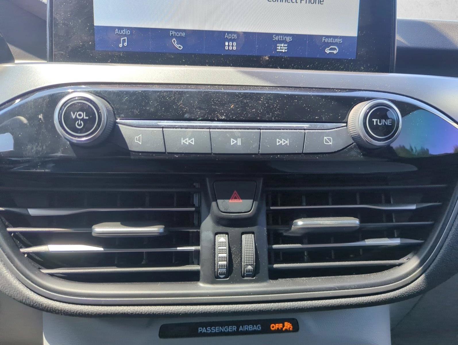 Used 2024 Ford Escape Active w/ Cold Weather Package FWD image 29