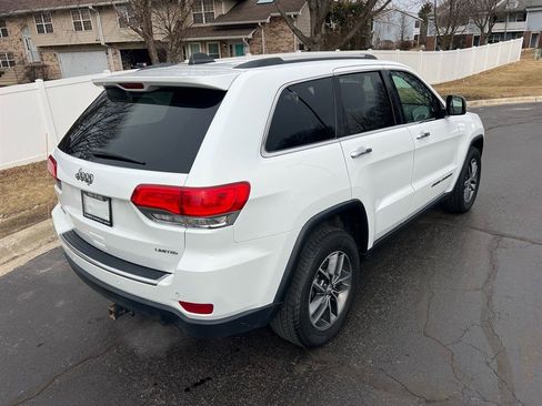 Used 2018 Jeep Grand Cherokee Limited image 10