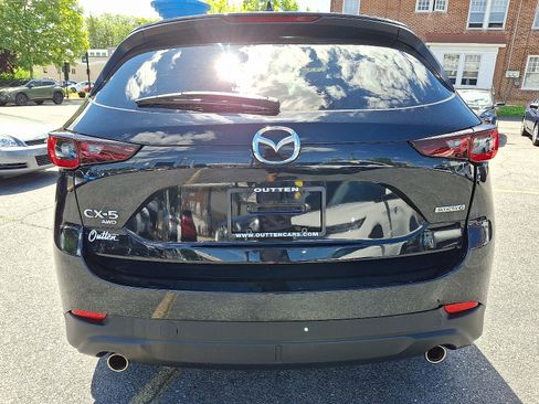 Used 2023 MAZDA CX-5 AWD 2.5 S w/ Select Package image 4