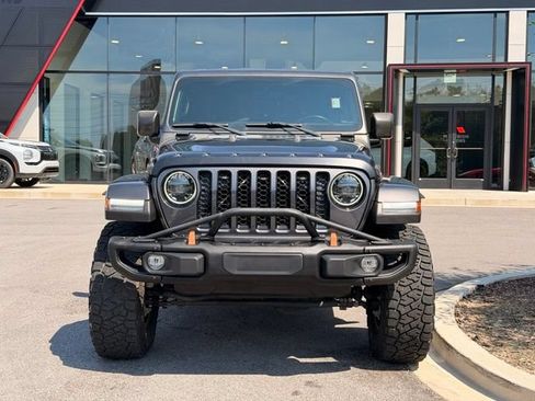 Used 2023 Jeep Gladiator Sport AWD/4WD image 7