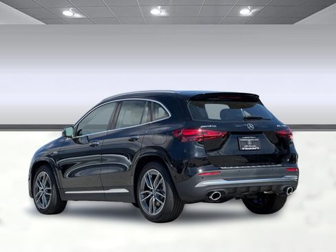 New 2026 Mercedes-Benz GLA 35 AMG 4MATIC image 3