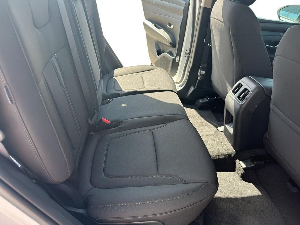 New 2026 Hyundai Tucson SEL Plus FWD image 6