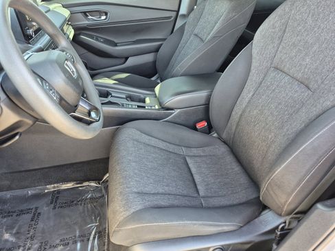 Used 2023 Honda Accord EX image 16