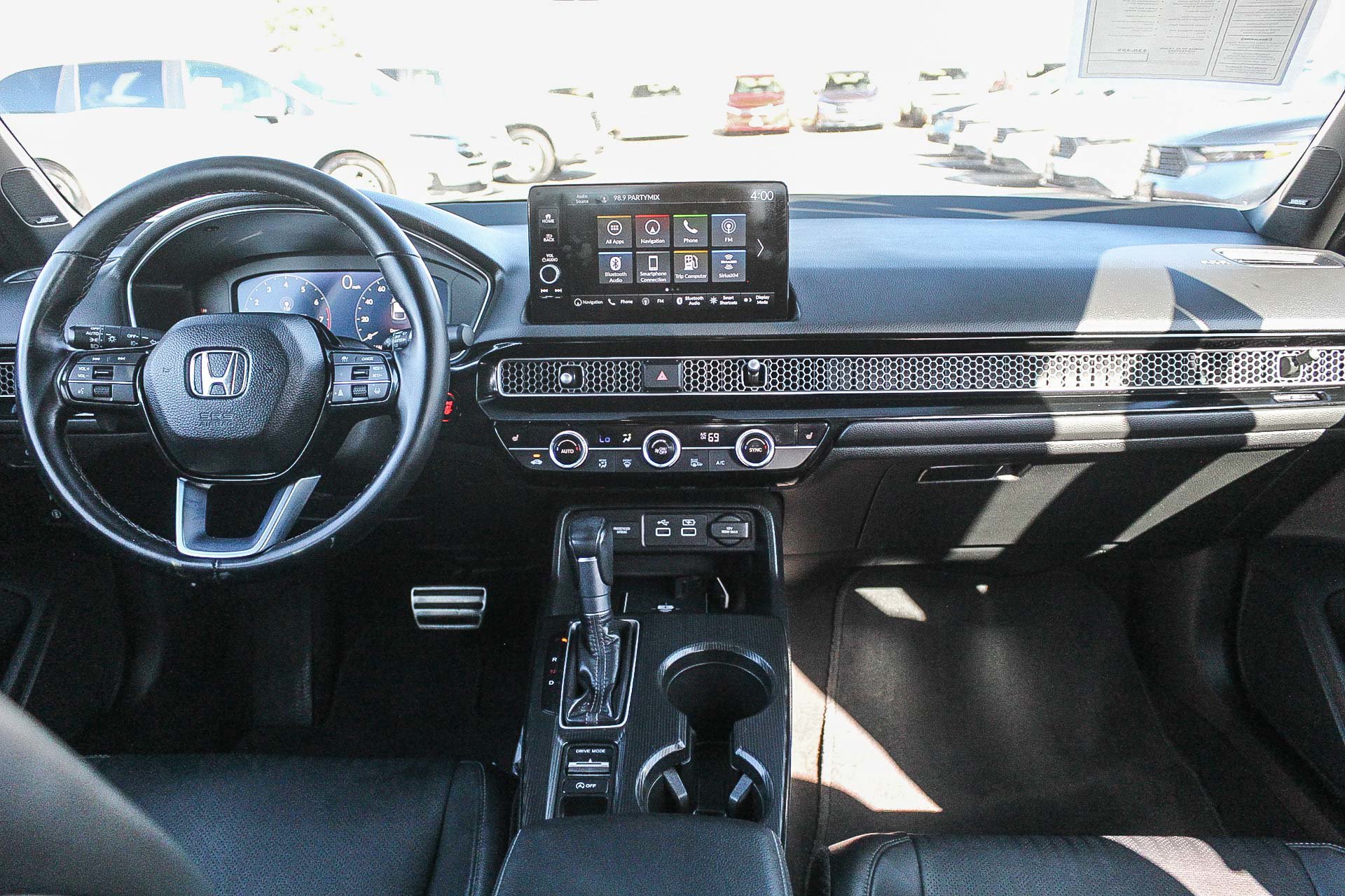 Certified 2024 Honda Civic Sport Touring image 2