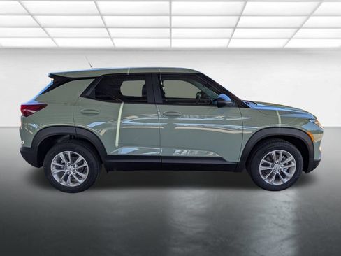 New 2026 Chevrolet TrailBlazer LS w/ LS Convenience Package FWD image 29
