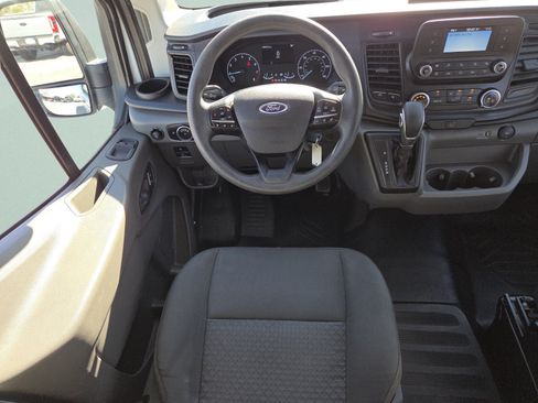Used 2023 Ford Transit 250 Low Roof w/ Exterior Upgrade Package RWD image 4
