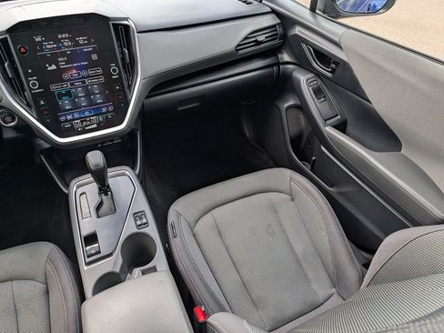 Used 2024 Subaru Crosstrek 2.0i Premium AWD/4WD image 11