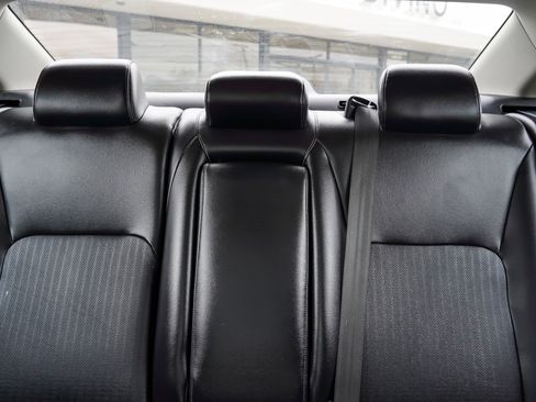 Used 2022 Honda Civic Touring image 23