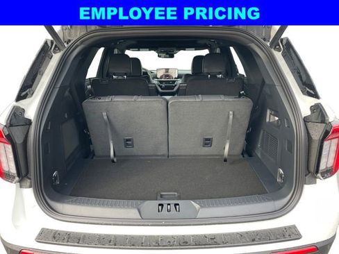 New 2026 Ford Explorer ST-Line AWD/4WD image 5