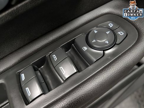 Used 2022 GMC Terrain SLE w/ Driver Convenience Package AWD/4WD image 10
