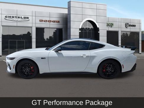 Used 2025 Ford Mustang GT Premium w/ GT Performance Package RWD image 7