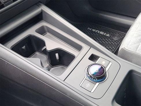 New 2026 Volkswagen Tiguan S image 14