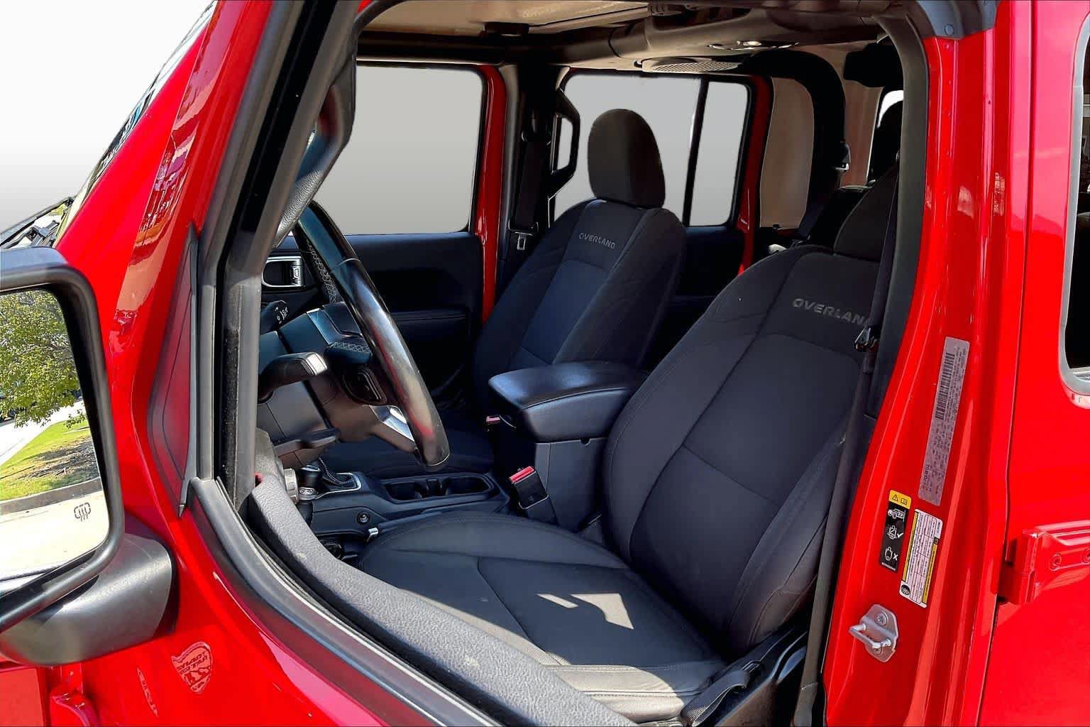 Used 2020 Jeep Gladiator Overland AWD/4WD image 8