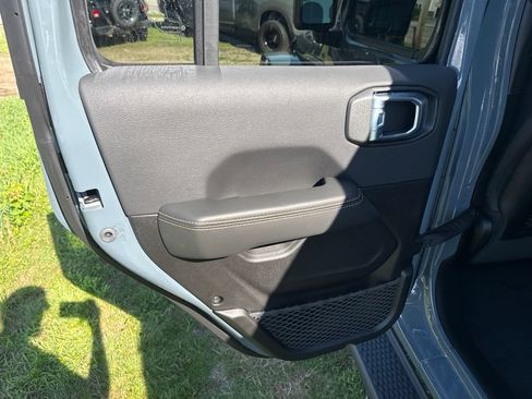 New 2026 Jeep Wrangler Unlimited Sahara AWD/4WD image 20