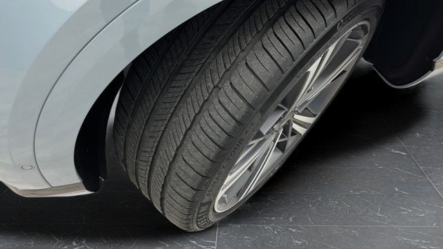 Used 2025 Genesis GV80 3.5T e-SC AWD/4WD image 41