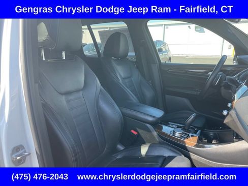 Used 2018 BMW X3 xDrive30i w/ Driving Assistance Package AWD/4WD image 16