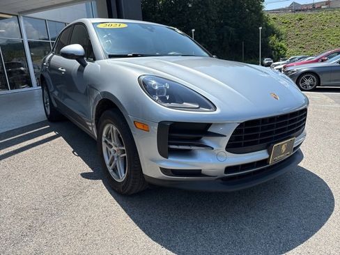 Used 2021 Porsche Macan image 7